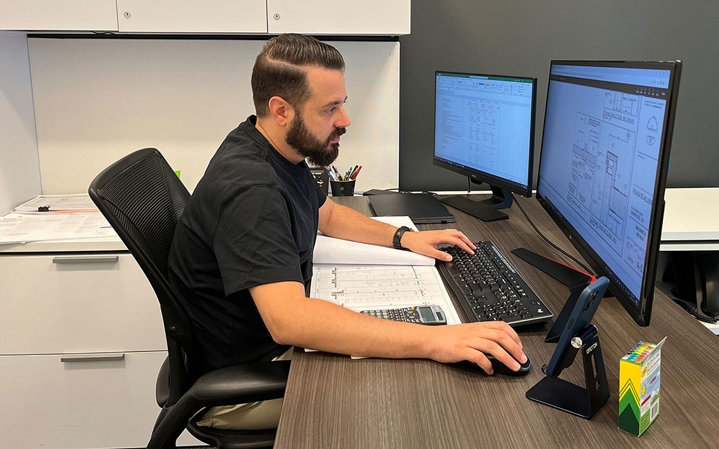 What Does It Take To Become A Construction Estimator? 2 Construction Estimator in Ontario