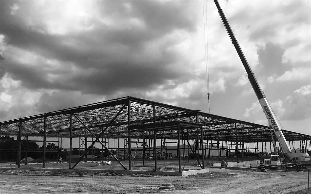 How Do You Succeed As A Project Manager In Construction? 7 Ingenuity Development Inc. construction job site